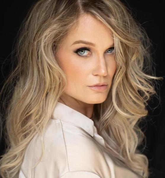 Andrea – Models & Fashion-Models Sedcard bei JustInCast