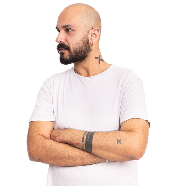 Mohamad S. – Real People Sedcard-Foto 5 bei JustInCast
