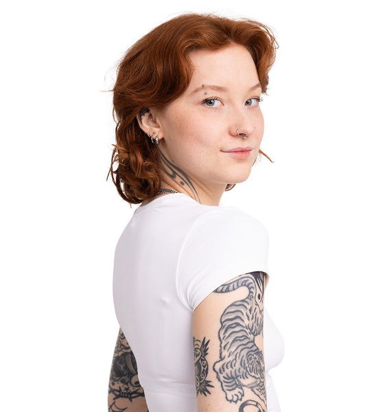 Vivian – Real People & New Faces Sedcard bei JustInCast
