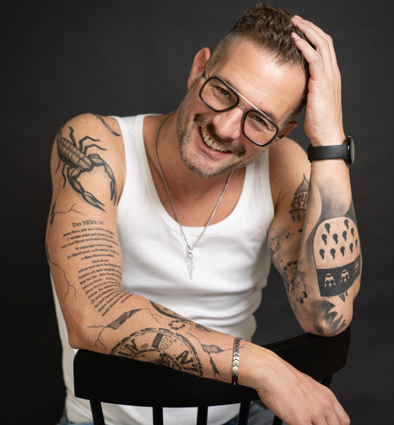 Manuel – Schauspieler & Darsteller Sedcard bei JustInCast