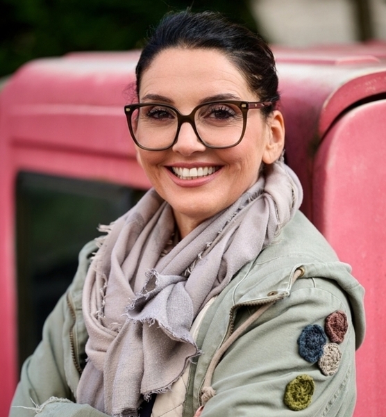 Desiree P. – Schauspiel Sedcard-Foto 4 bei JustInCast