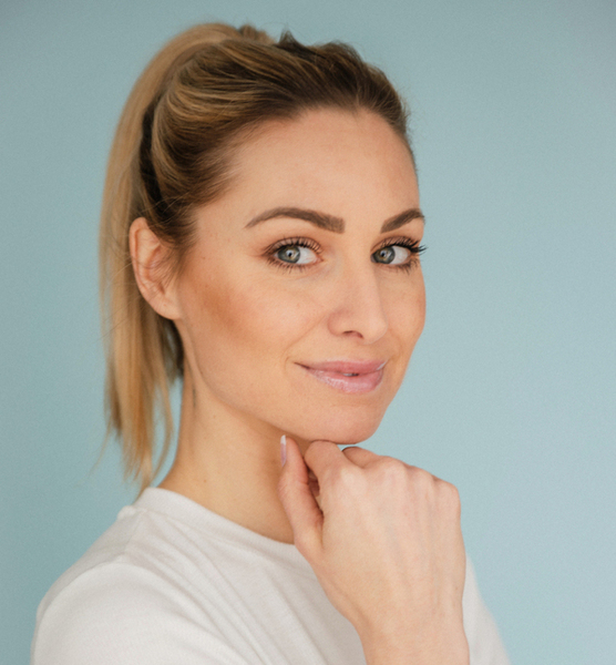 Tanja M. – Moderation Sedcard-Foto 2 bei JustInCast