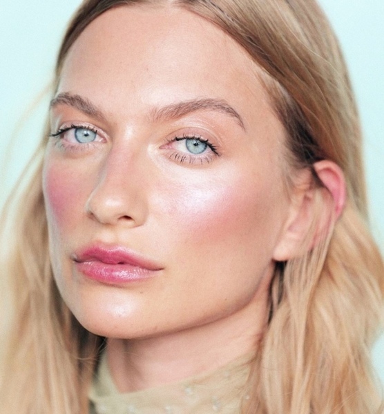 Evelyn – Models & Fashion-Models Sedcard bei JustInCast