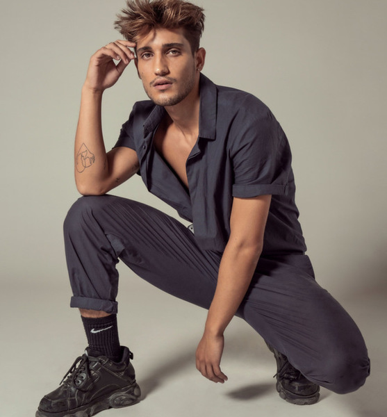 Hüseyin  – Tänzer für Events & Shows Sedcard bei JustInCast