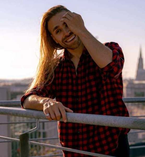 Christian – Tänzer für Events & Shows Sedcard bei JustInCast