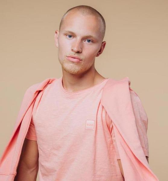 Philipp  – Tänzer für Events & Shows Sedcard bei JustInCast