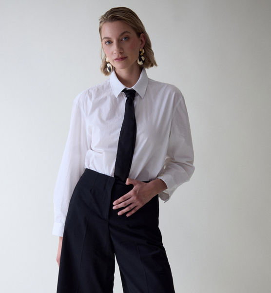 Evelyn H. – Fashion Sedcard-Foto 5 bei JustInCast